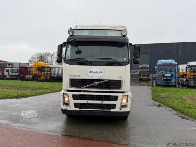 Standaard-SZM Volvo FH 13.400 Euro 5 * Compressor + Bulk semitrailer