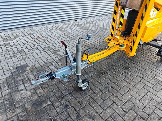 Dvižna ploščad Denkalift JR 12