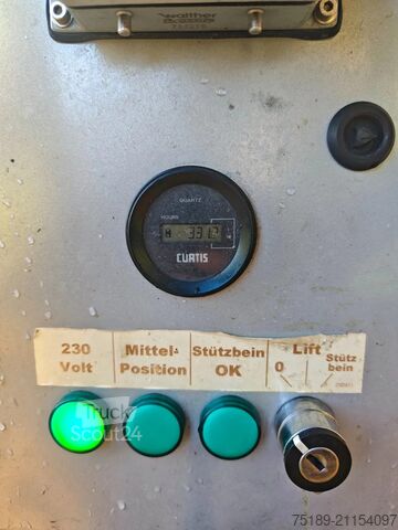 Dvižna ploščad Denkalift JR 12