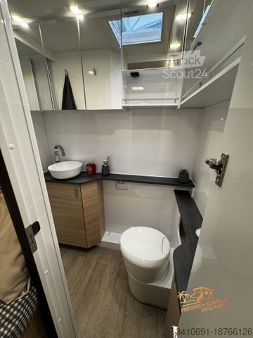 Półzintegrowany kamper HOBBY Optima De Luxe T70 F Adaptives CC LED-TFL Comb6E