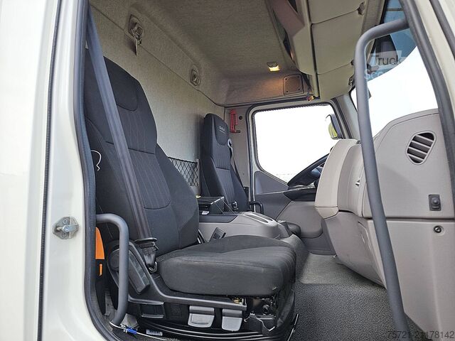 Telone scorrevole DAF LF 290 16T TAILLIFT AIRCO