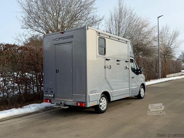 Trasportatore di bestiame Renault Pferdetransporter B-Führerschein 2280KG
