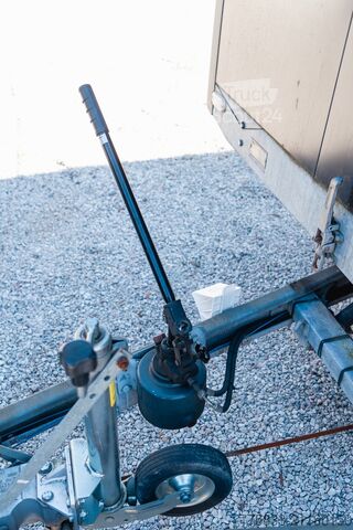 Rimorchio trasporta auto Vezeko SKL