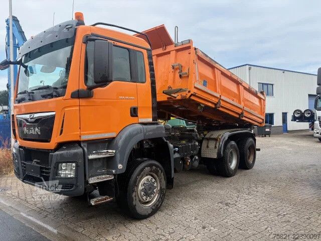 Avfallsbil MAN TGS 26.500 6x6 Kipper