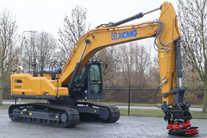 Lánctalpas kotrógép XCMG XE260E | ROTOTILT R8 | CE | CUMMINS STAGE V | W...