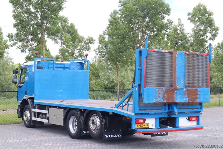 Autószállító furgon Volvo FE 250 | 6X2 | MACHINE TRANSPORT | MASCHINEN TR...