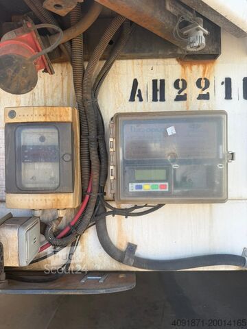 Hladilna polprikolica Lamberet LVF