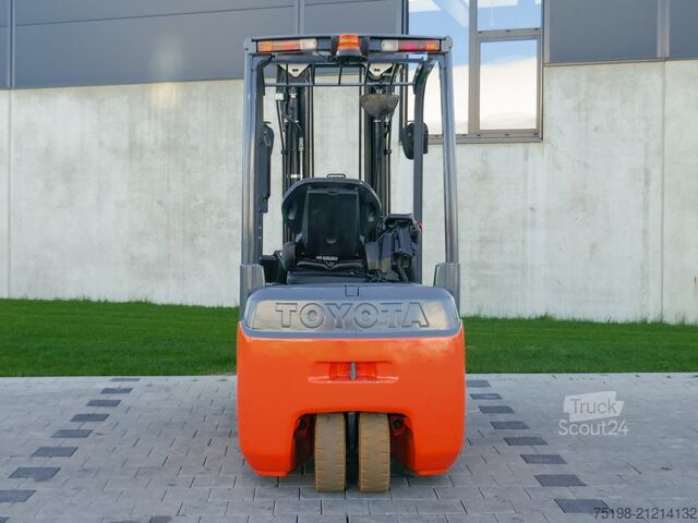 Electric forklift Toyota 02-8FBE20T