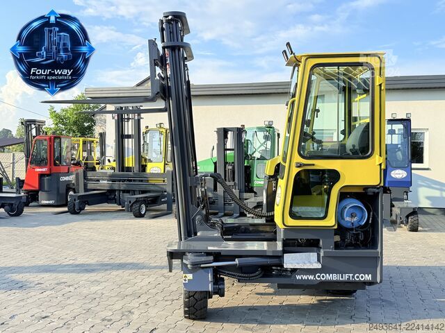 Keturs kryptimis krautuvas Combilift C3000XL GAS DUPLEX 4550 FORK POSITIONER