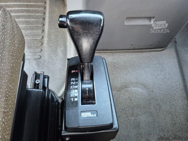 Other MERCEDES-BENZ Vario 818 D*DoKa*Kran*Standheizung*