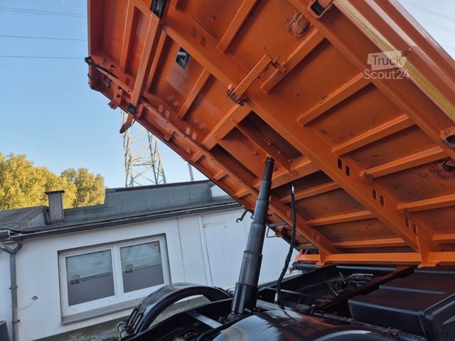 Other MERCEDES-BENZ Vario 818 D*DoKa*Kran*Standheizung*