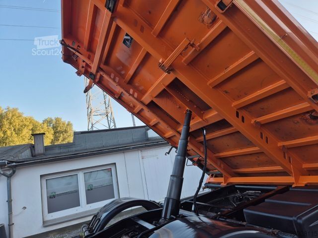 Other MERCEDES-BENZ Vario 818 D*DoKa*Kran*Standheizung*