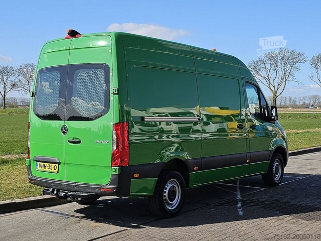 Комби с висок покрив MERCEDES-BENZ SPRINTER 314 L2H2 RWD Mbux Euro6!