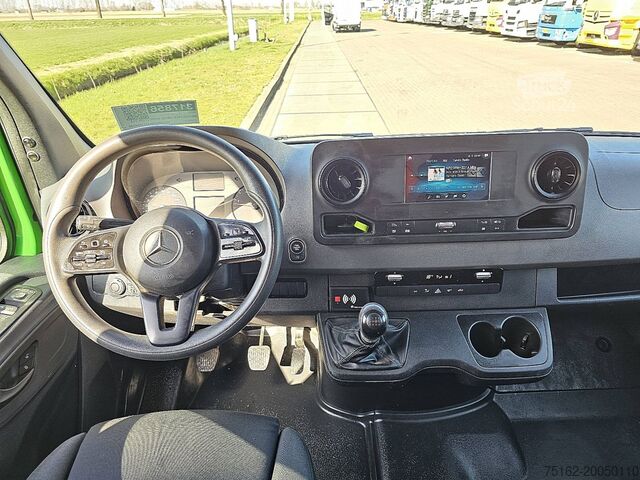 Комби с висок покрив MERCEDES-BENZ SPRINTER 314 L2H2 RWD Mbux Euro6!