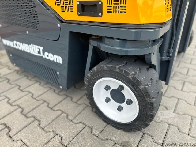 четирипосочен мотокар Combilift CB3000/LPG /2016 year/ Perfect condition