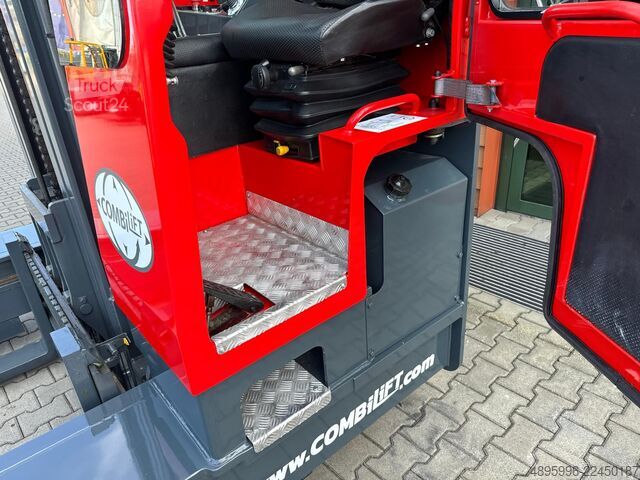 четирипосочен мотокар Combilift C4000 / Diesel /Forks 1400 mm/Perfect
