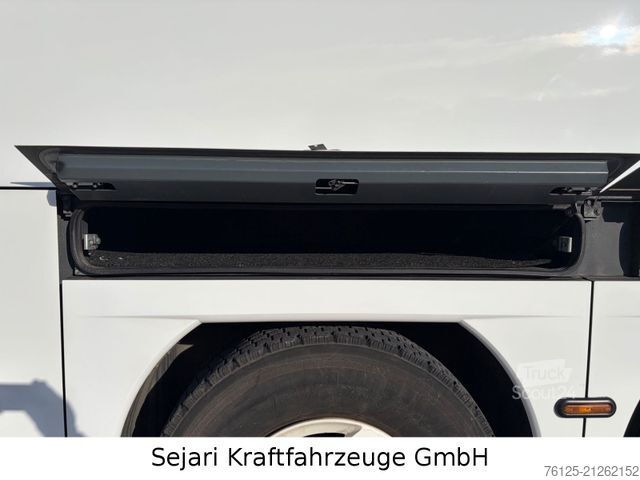 Távolsági autóbusz NEOPLAN Cityliner Cityliner / P16 Coach  / 230 V / R08 /