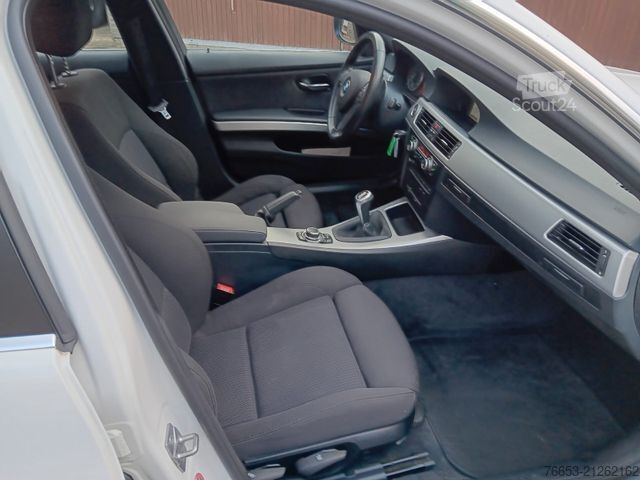 Minibus BMW 320d Touring * Klimaut. * Xenon * Navi