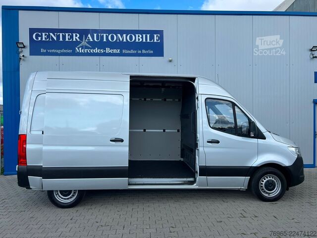 Dodávka s vysokou strechou MERCEDES-BENZ Sprinter 215 9G-TR HOCH+LANG KLIMA 3-SITZ KAMERA