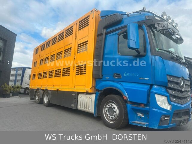 Camião para gado MERCEDES-BENZ Menke 3 Stock Tränke Lüfter