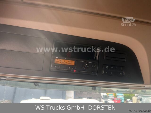 Camião para gado MERCEDES-BENZ Menke 3 Stock Tränke Lüfter