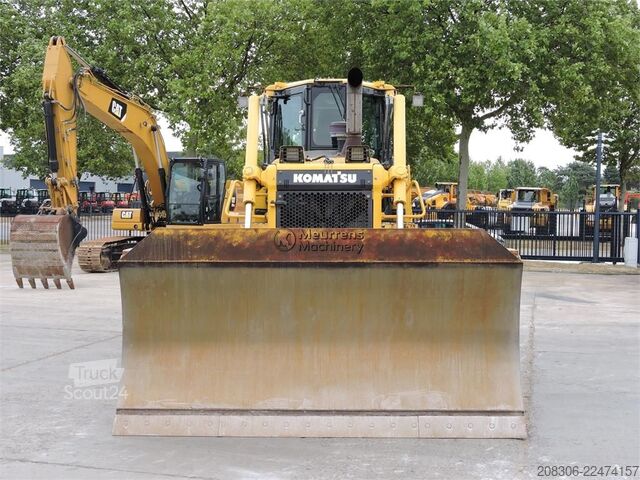 Apisonadora KOMATSU D65 PX ripper available