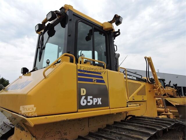 Apisonadora KOMATSU D65 PX ripper available