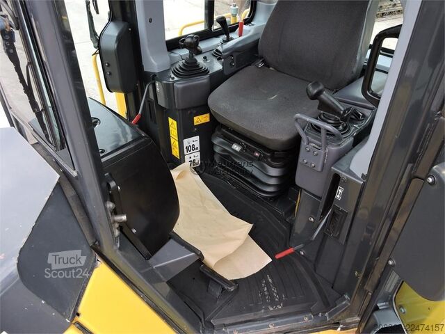 Apisonadora KOMATSU D65 PX ripper available