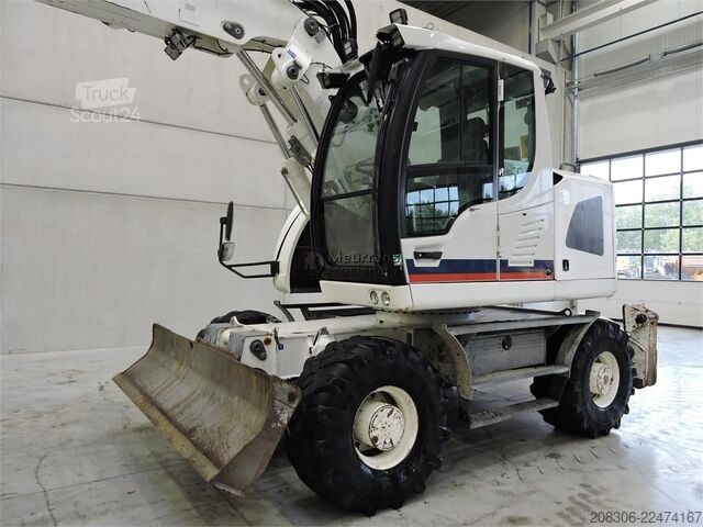 Mobiele graafmachine LIEBHERR A918