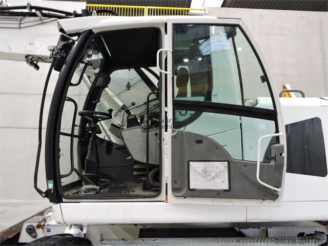 Mobiele graafmachine LIEBHERR A918