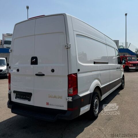 Kombi z visokim stropom MAN TGE 3.140 Maxi 3-Sitzer Klima Zahnriemen neu 