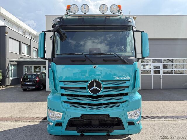 Úžitkové vozidlo Mercedes-Benz Actros 1853 4x4 HAD Kipphydraulik Retarder TÜV