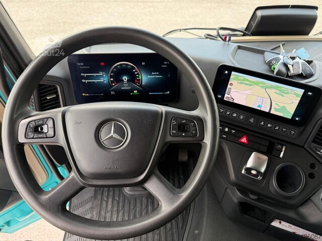 Úžitkové vozidlo Mercedes-Benz Actros 1853 4x4 HAD Kipphydraulik Retarder TÜV