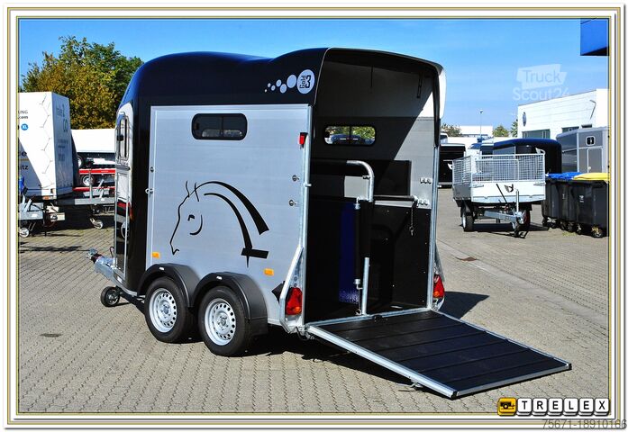 Remolque para caballos Cheval Liberté Gold 3 Premium Sattelkammer Aluräder