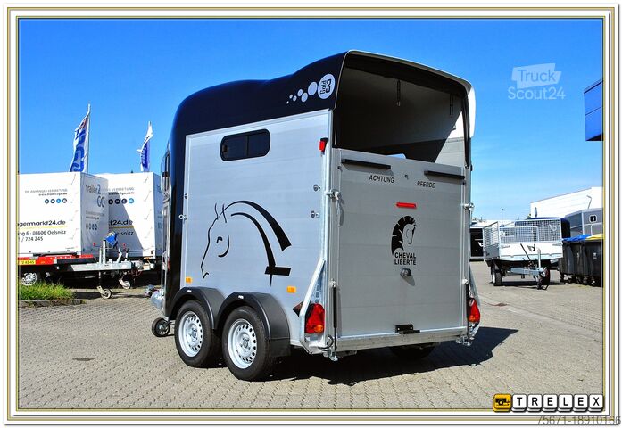 Remolque para caballos Cheval Liberté Gold 3 Premium Sattelkammer Aluräder