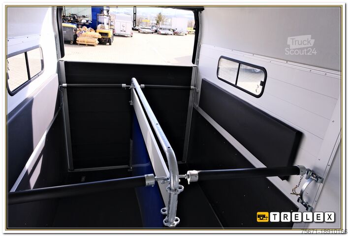 Remolque para caballos Cheval Liberté Gold 3 Premium Sattelkammer Aluräder