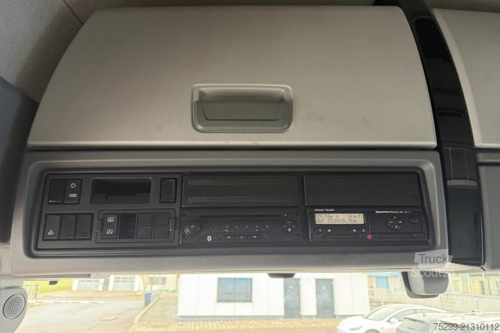 Autocamion cu caroserie tip cutie Renault T460 4x2 Koffer/HB / Swiss-Vehicle