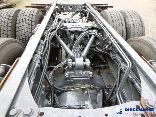 Chassis com cabina Mercedes Actros 2632 6x4 chassis