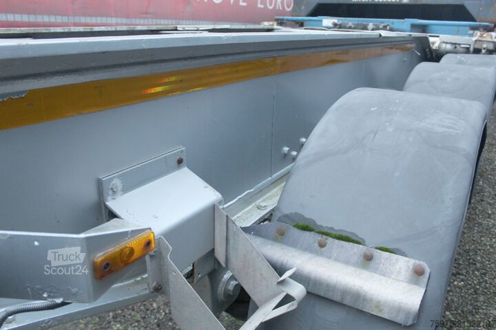 Semiremorcă cu caroserie interschimbabilă Menci semirimorchio ribaltabile 20 piedi 3assi