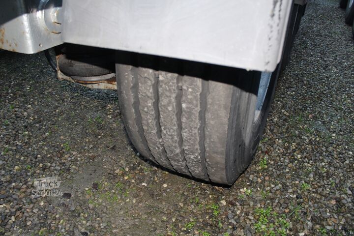 Semiremorcă cu caroserie interschimbabilă Menci semirimorchio ribaltabile 20 piedi 3assi