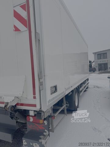 Camión frigorífico Volvo 