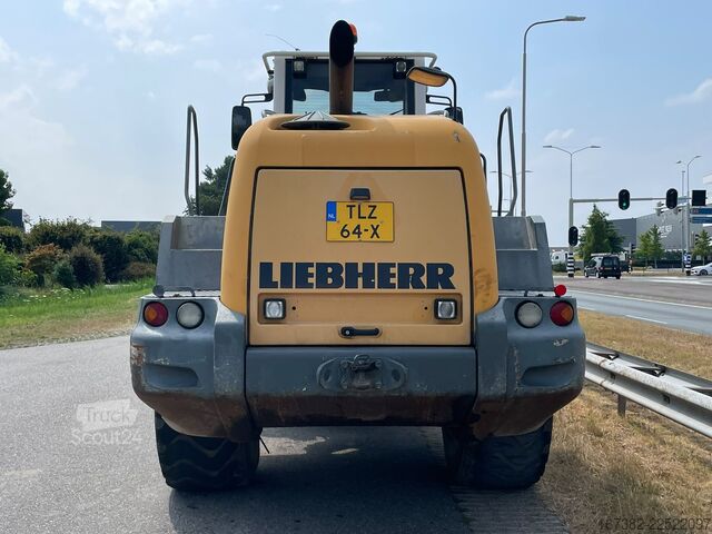 Chargeuse Liebherr L550