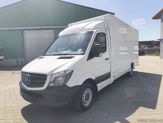 Camion furgon Mercedes-Benz Sprinter 314 geschl. Kasten mit Regalen 3,5t (30)