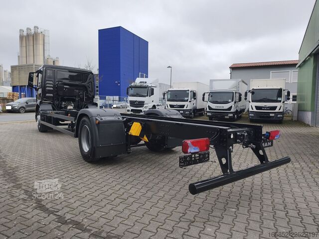 Šasija ar kabīni MAN TGM 18.320 4x2BL CH Fahrgestell Euro 6 Rechtsle...