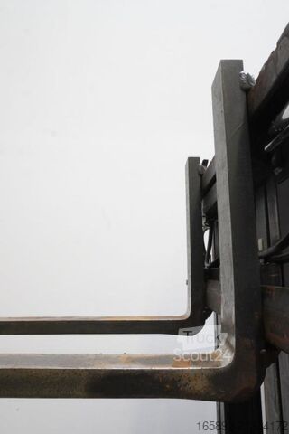 вилочный погрузчик Linde E 16 C EVO 386-02