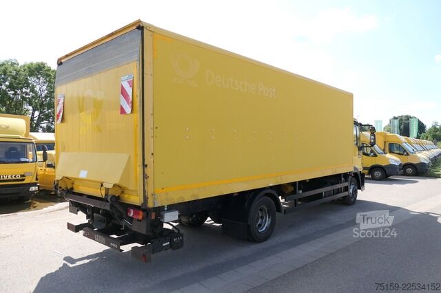 Vrachtwagen met bakwagen iveco EuroCargo ML 120 E 28 AHK LBW