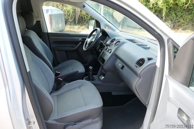 Kastenwagen VW Caddy 2.0 TDI 4Motion Flügeltür Regaleinbau Standheizung COC Parktronic