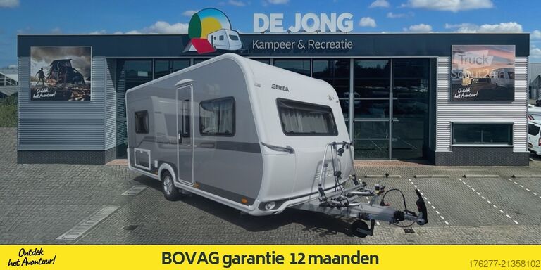 Путешествующий автоприцеп (туристический караван) Eriba Nova 445