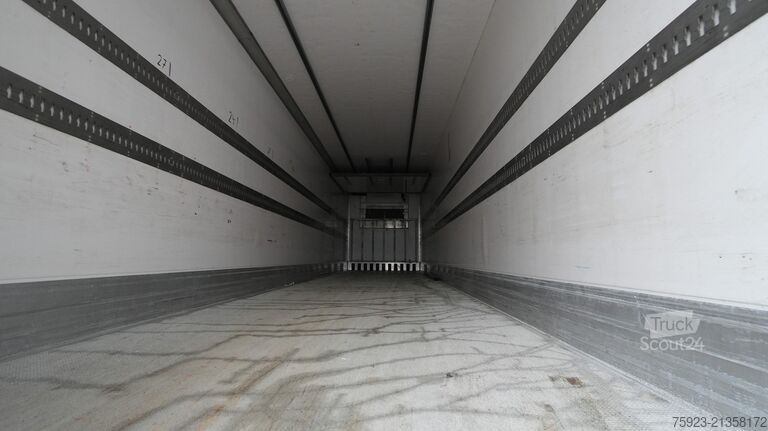 النقل المبرد / المجمد LAMBERET 3 Axle frigo trailer with CARRIER VECTOR 1950 MT