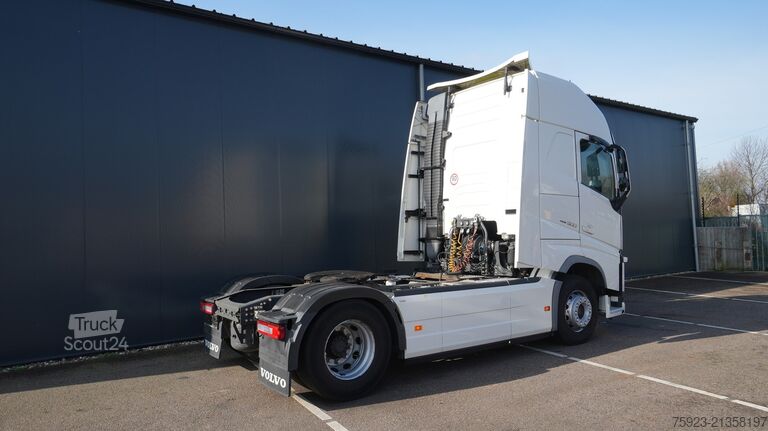 MTS standard Volvo FH 500 Globetrotter XL i-park cool tractor unit